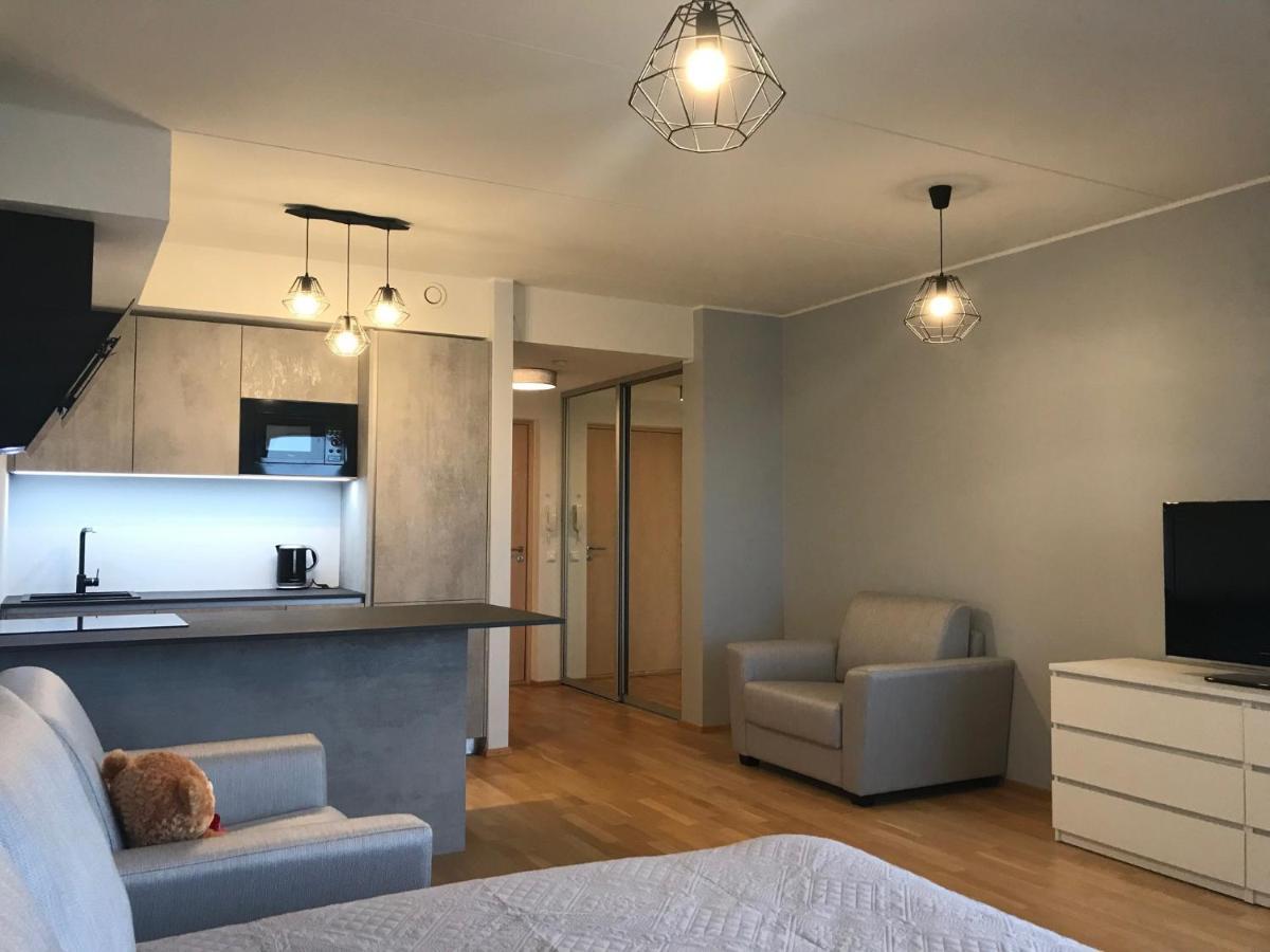 Apartment24 Yacht Club View Parnu Bagian luar foto